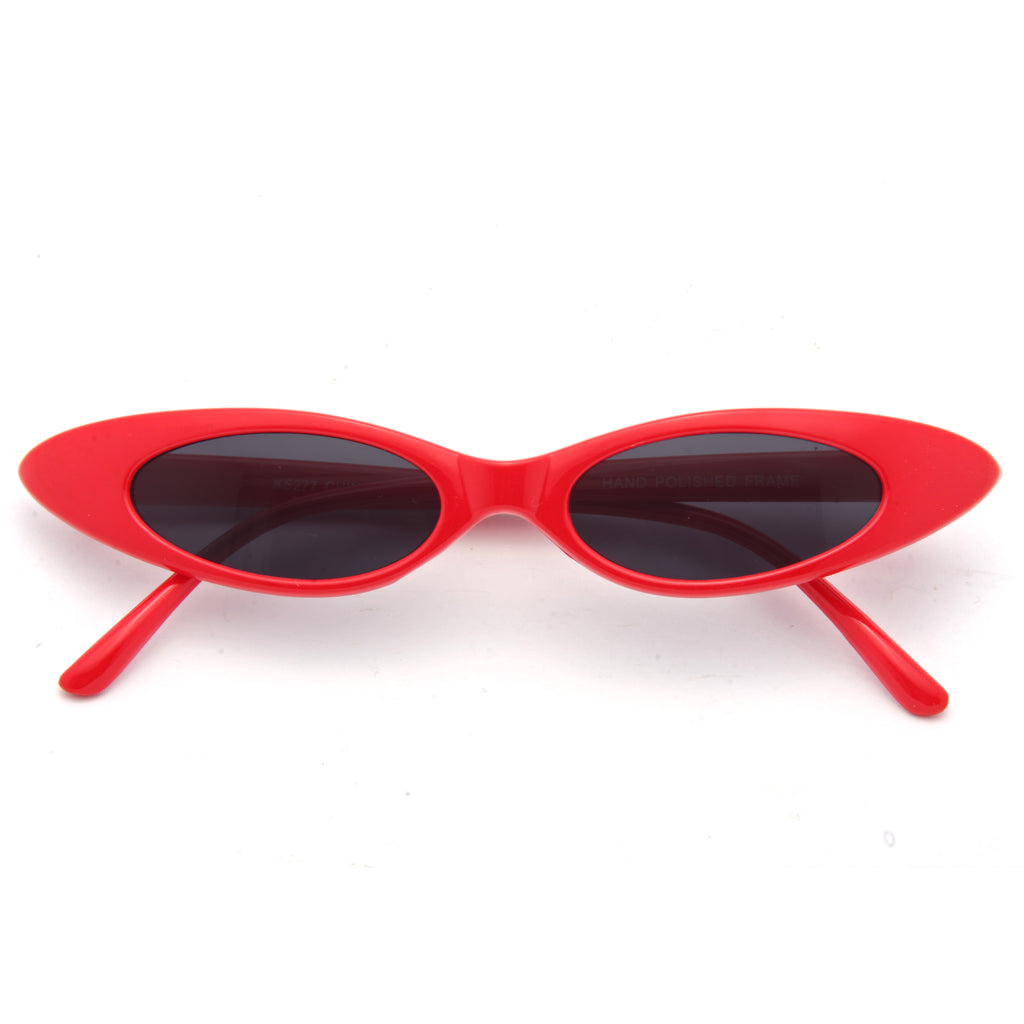 Abie Extreme Oval 90s Cat Eye Sunglasses